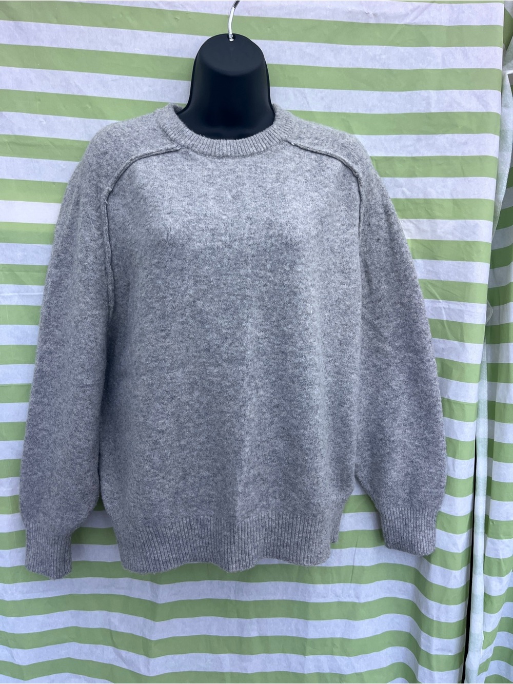 Pull&Bear Light Gray Crewneck Sweater